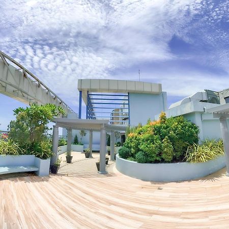 Апартаменти The Loop 2Br Fully Furnished Corner Unit W Balcony Кагаян-де-Оро Екстер'єр фото