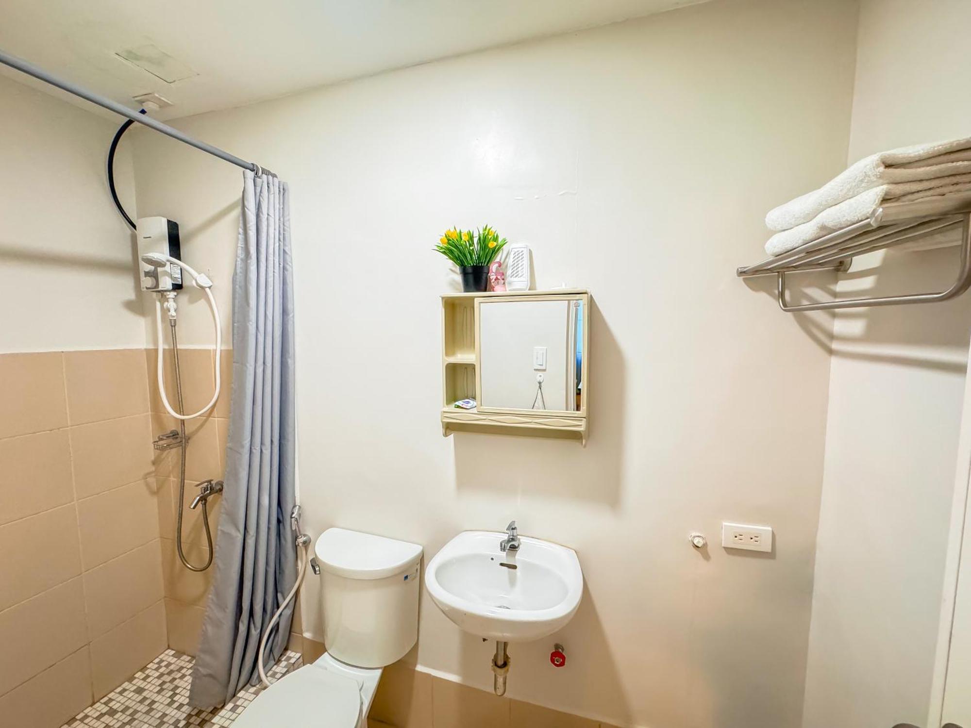 Апартаменти The Loop 2Br Fully Furnished Corner Unit W Balcony Кагаян-де-Оро Екстер'єр фото