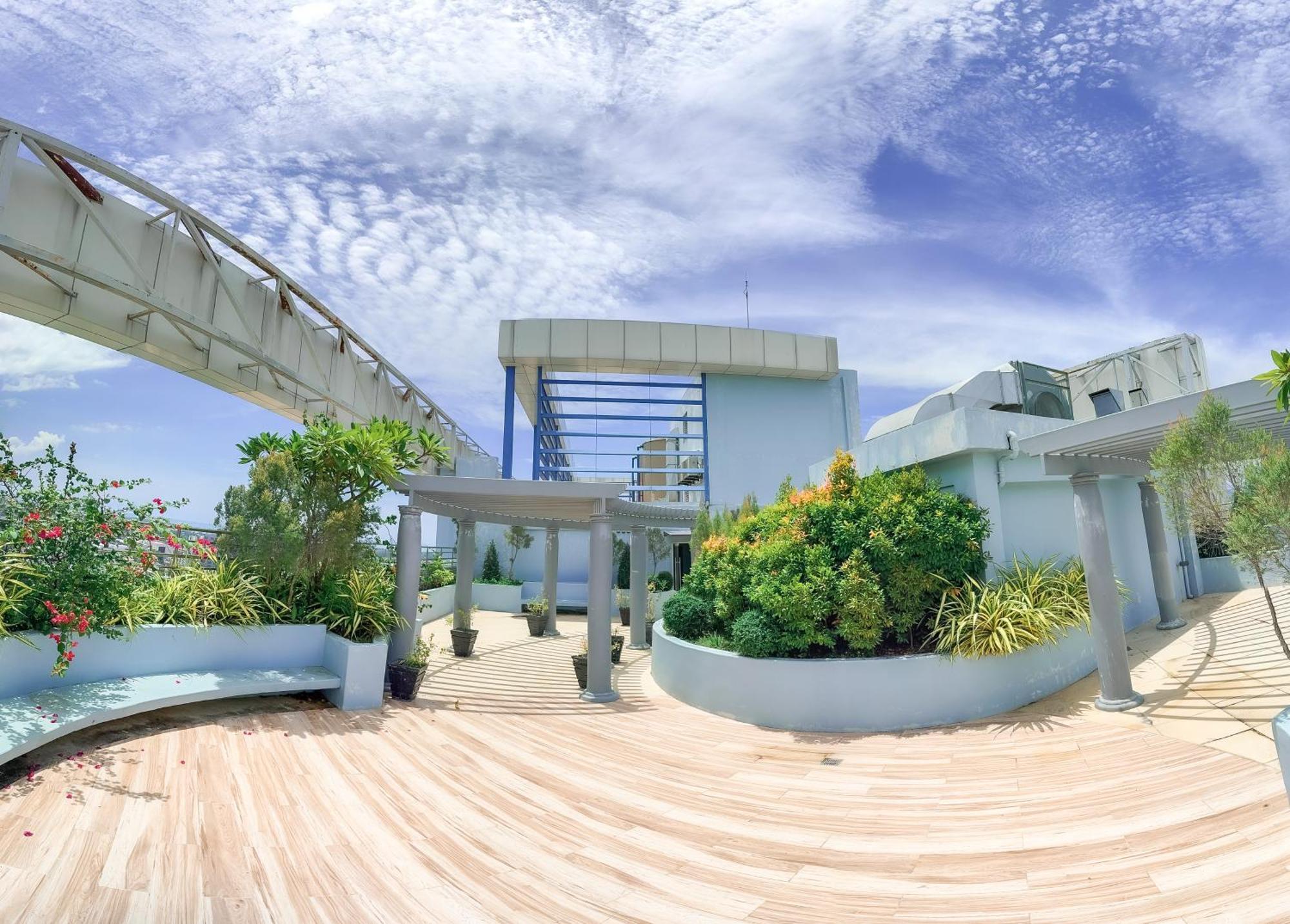 Апартаменти The Loop 2Br Fully Furnished Corner Unit W Balcony Кагаян-де-Оро Екстер'єр фото